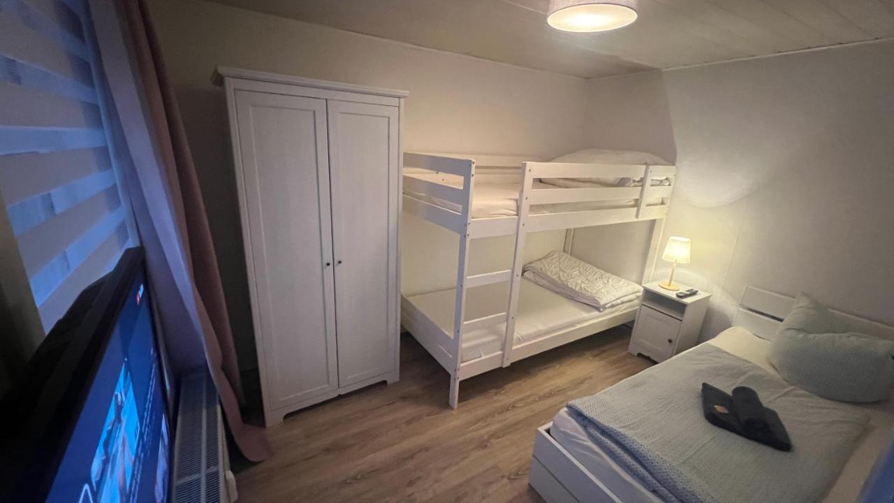 Ferienwohnung Wetzig W2 - Breite Strasse 104 韦尼格罗德 外观 照片